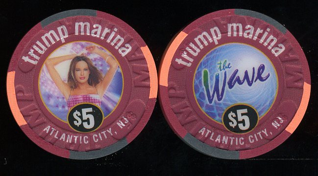 MAR-5i Trump Marina The Wave